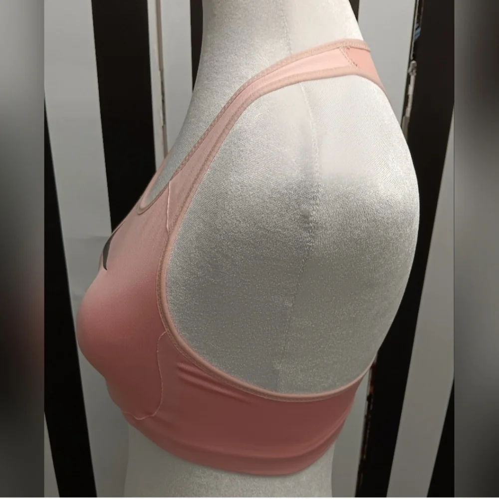 Nike sports bra - Picture 5 of 6
